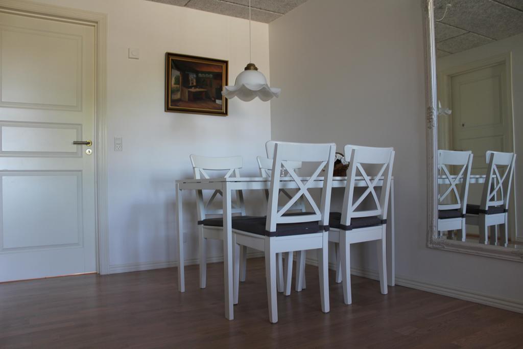 Kaerskovgard Ferielejligheder Faxe Ruang foto